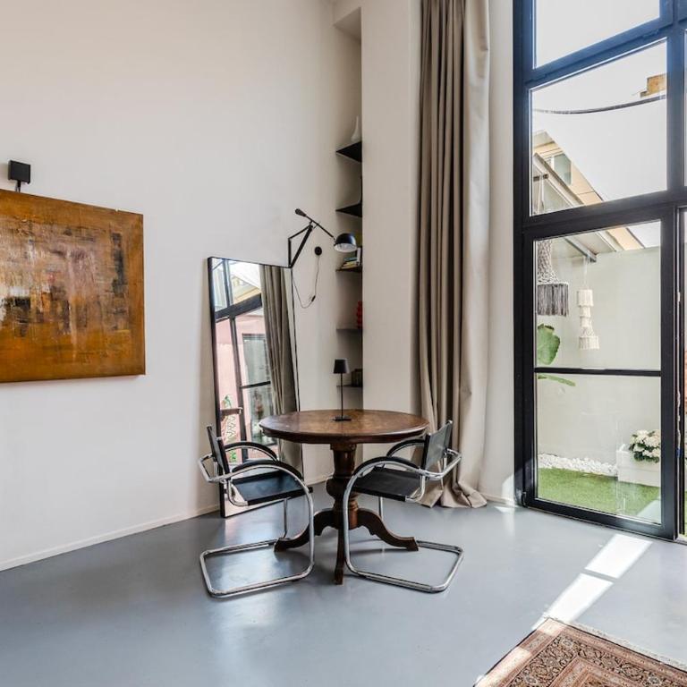 Cosy loft in city center - One-Bedroom Apartment - 8