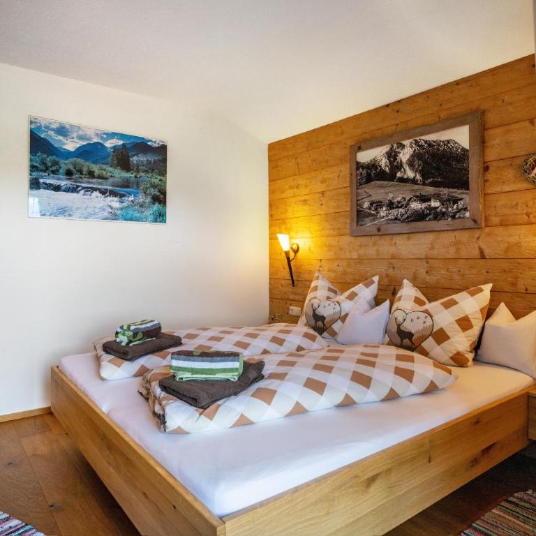 Ferienwohnung Steinbacher - Deluxe-Apartment mit 2 Schlafzimmern und Gartenblick - 3