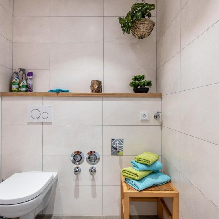 Ferienwohnung Steinbacher - Deluxe-Apartment mit 2 Schlafzimmern und Gartenblick - 27