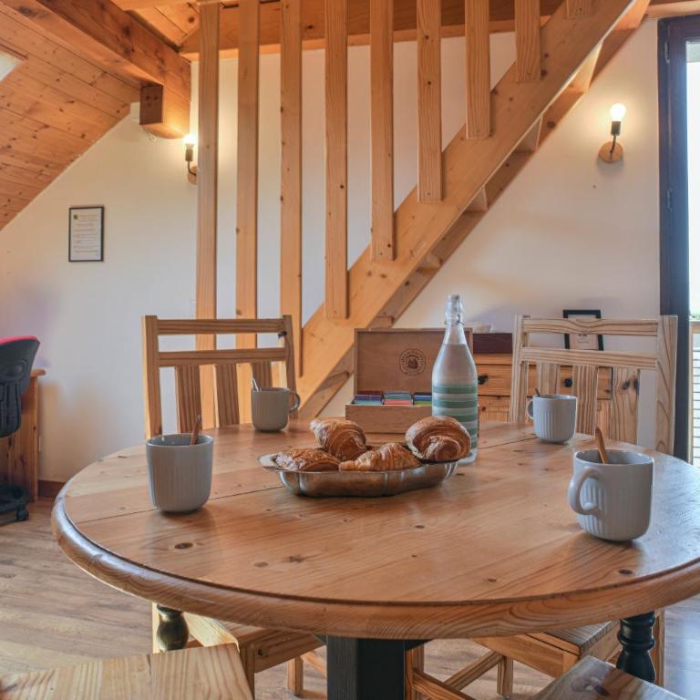 Chez Fred 202 - Parking Wifi Balcon - Appartement 2 Chambres Deluxe avec Balcon - 7