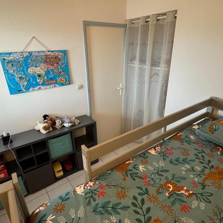 3 chambres vue mer piscine parking clim - Appartement 3 Chambres - 37