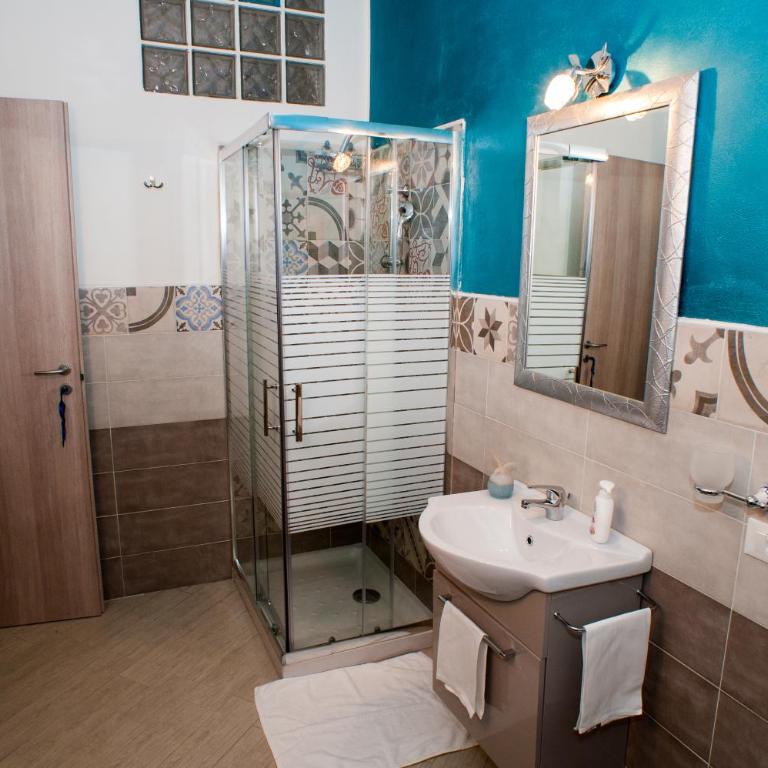 A Casa Di Lilly - Camera Quadrupla con Bagno Privato - 12