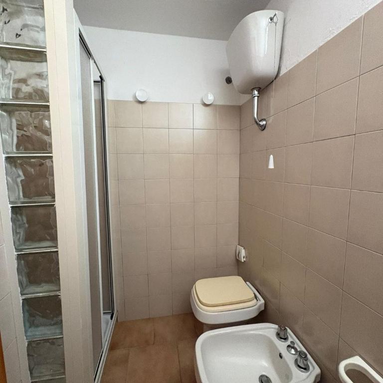 Villetta Con Giardino a due passi dalla Cinta San TEODORO - Three-Bedroom Apartment - 4