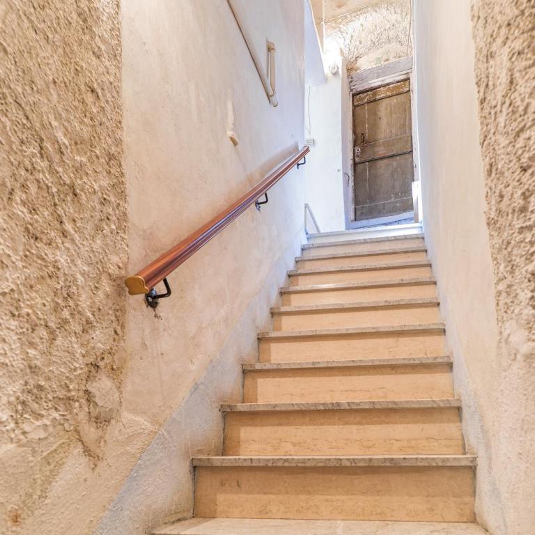 App.Finestre Blu Della Pigna - Happy Rentals - Appartamento con Balcone - 18