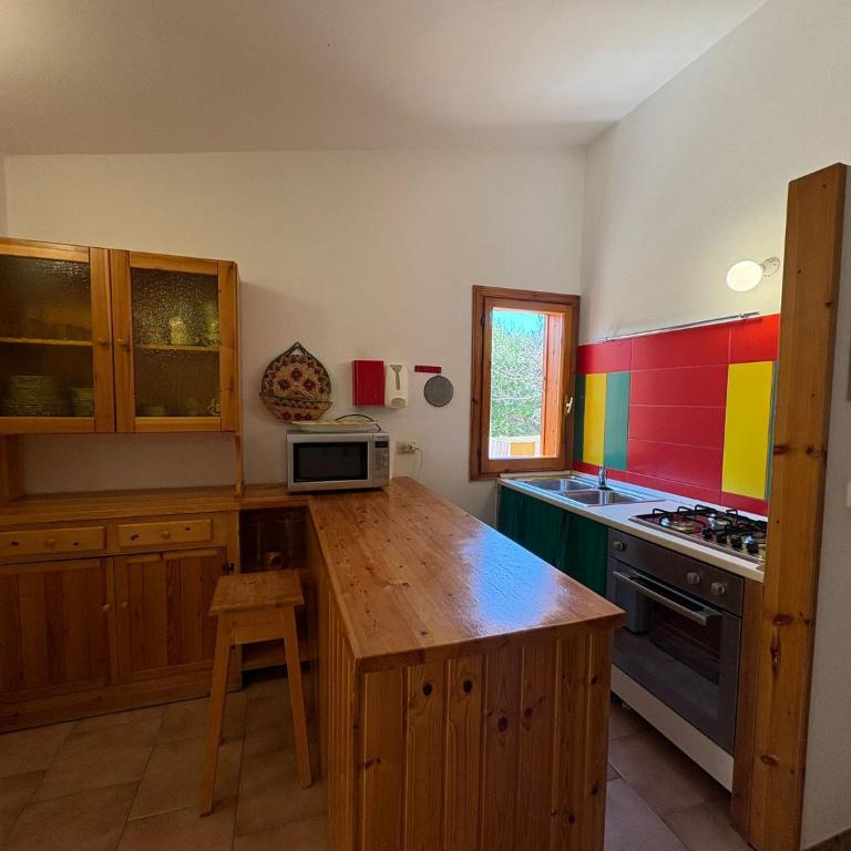 Villetta Con Giardino a due passi dalla Cinta San TEODORO - Three-Bedroom Apartment - 13