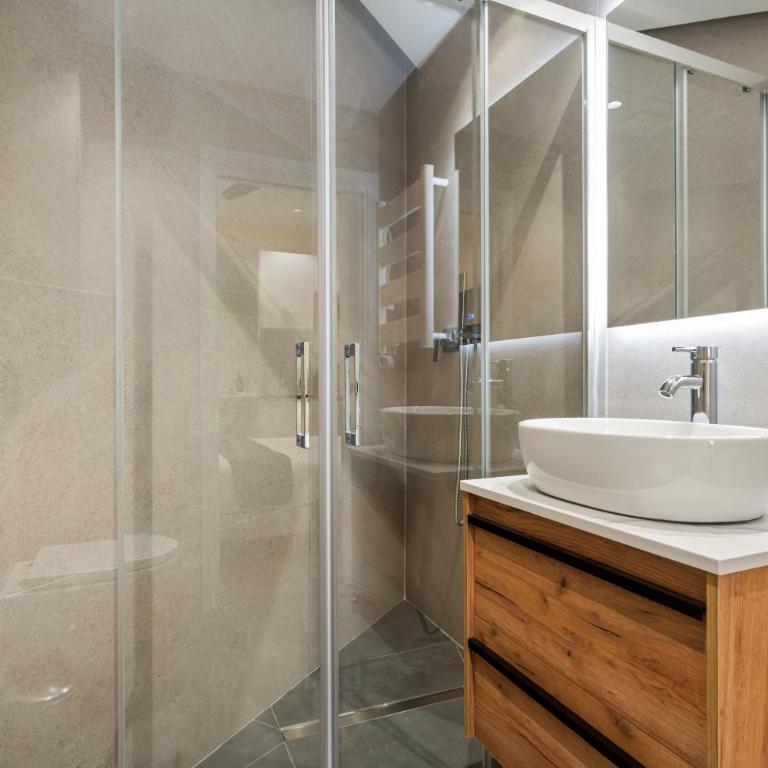 Dobo Madrid Milán - Double Room - 4