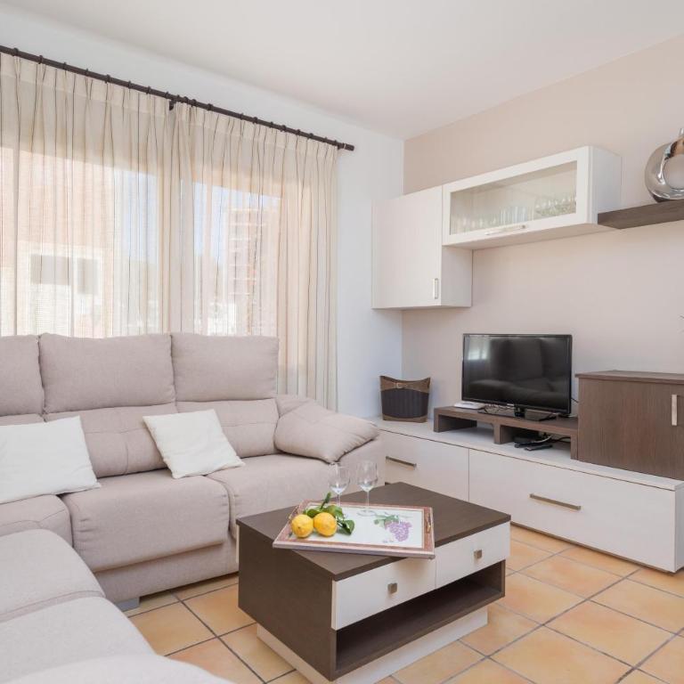 Pereta - Three-Bedroom House - 6