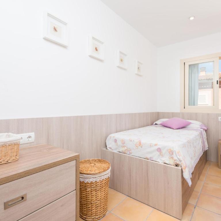 Pereta - Three-Bedroom House - 15