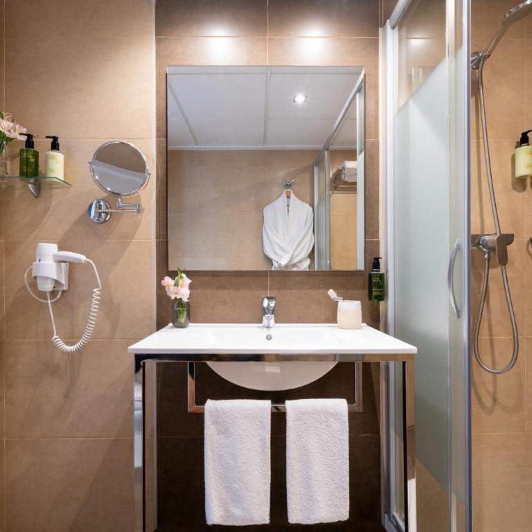Helios Benidorm - Habitación Doble Premium - 8