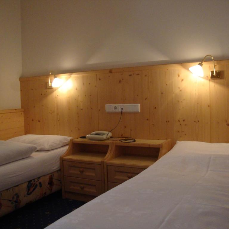 Hotel Jú Furcia - Camera Economy Doppia con Letti Singoli - 1