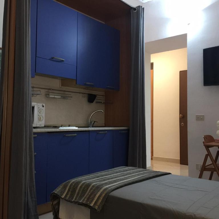 1A Grace House - Queen Studio with Kitchen - 6