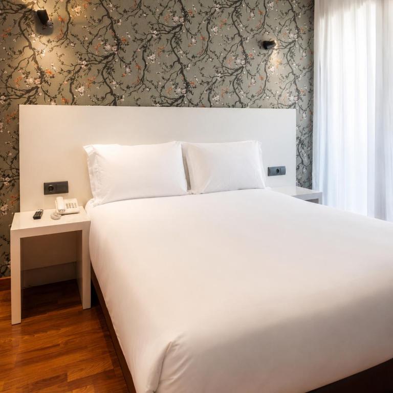 Hotel Apartamentos San Fermín Pamplona - Queen Room - 31