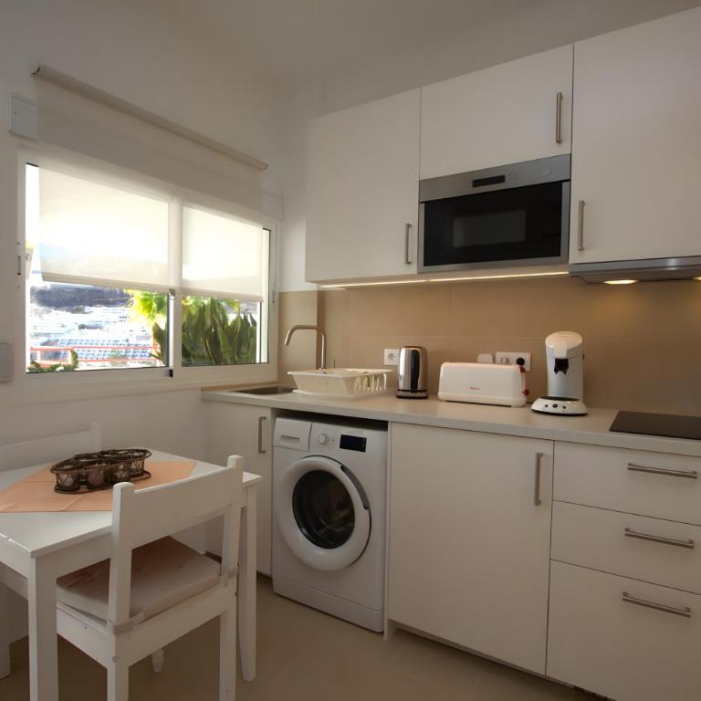Playa Del Sol - Sea View - Estudio con terraza - 13
