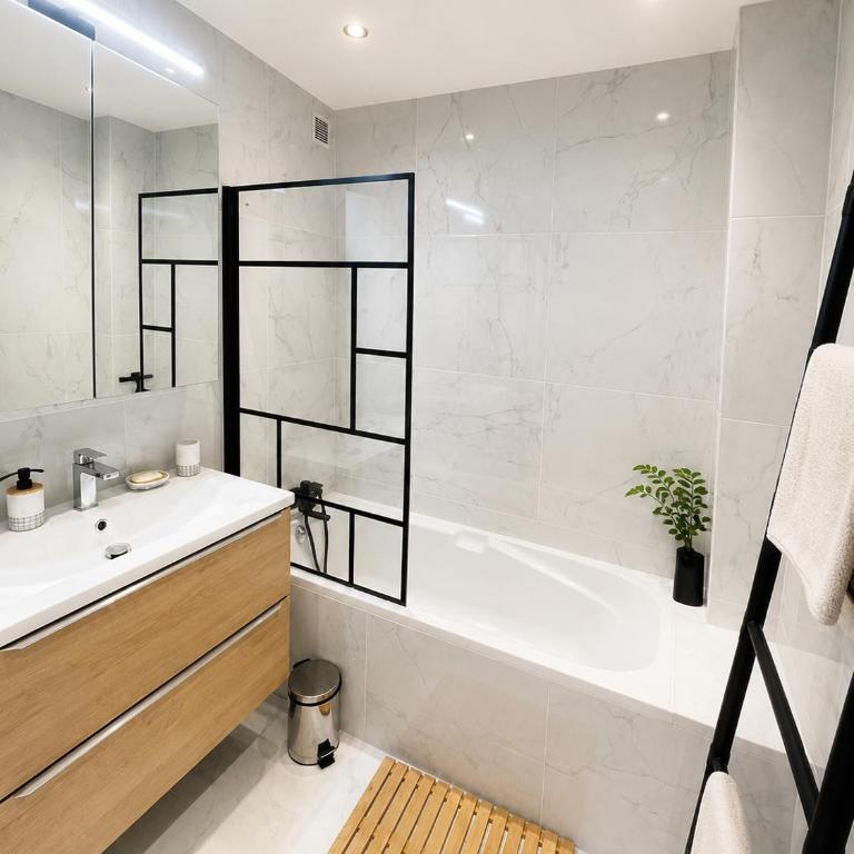 Comfortable apartment with parking - Antibes Riviera - Appartement 1 Chambre - 9