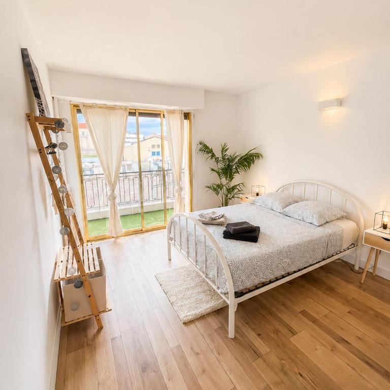 Comfortable apartment with parking - Antibes Riviera - Appartement 1 Chambre - 10