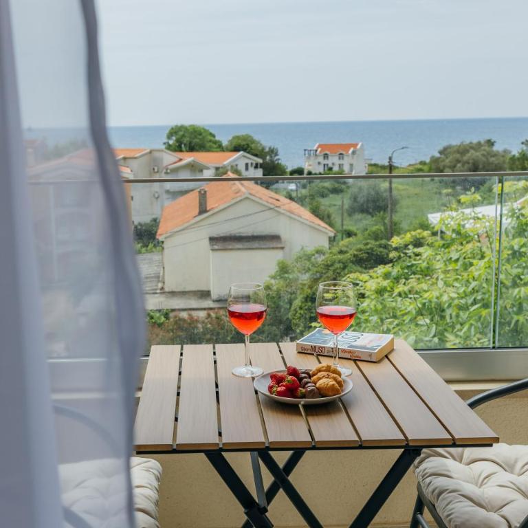 Apartments Via Mare - Triple Studio with Sea View - 1