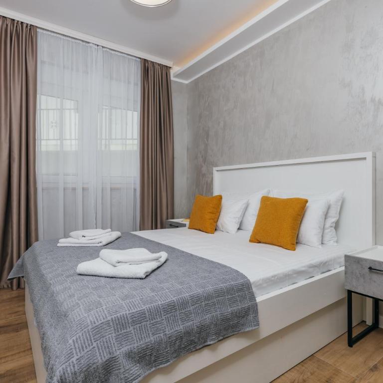 Apartments Via Mare - One-Bedroom Apartment with Balcony - 1