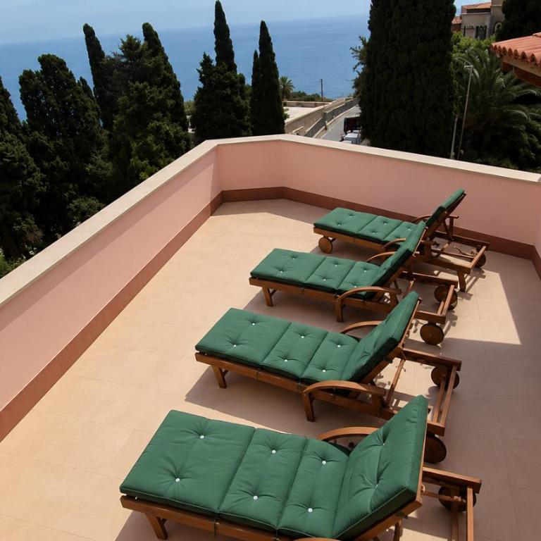 Porta Messina Rooms - Appartamento Attico - 1