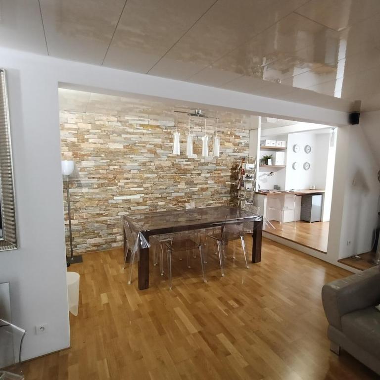 L ESPRIT LOFT 115 m2 Hyper center, 3etoiles - Appartement 2 Chambres - 5