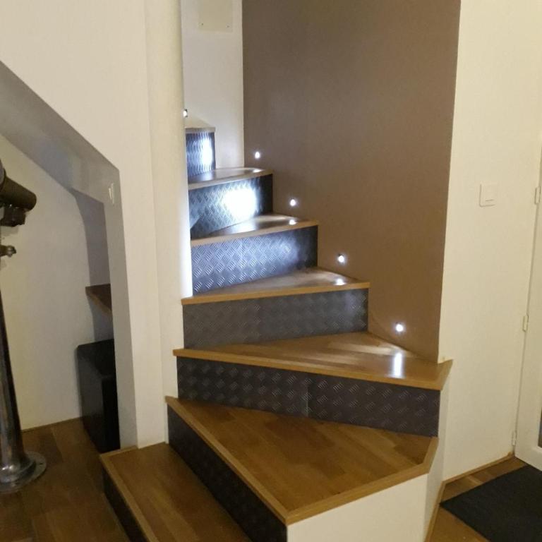 L ESPRIT LOFT 115 m2 Hyper center, 3etoiles - Appartement 2 Chambres - 25