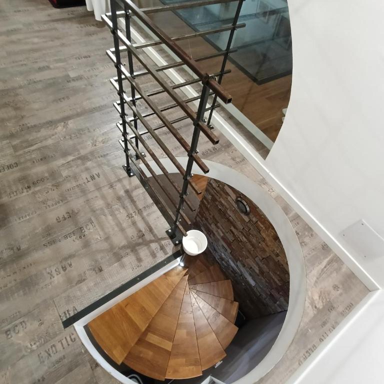 L ESPRIT LOFT 115 m2 Hyper center, 3etoiles - Appartement 2 Chambres - 35