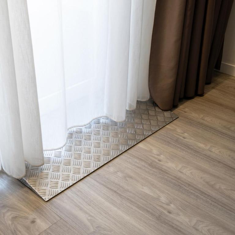 Helios Benidorm - Habitación Doble adaptada para personas con discapacidad - 2 camas - 7
