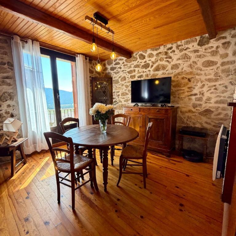 Maison Cal Pere - Garage - Village center -Lake view - Haus mit 2 Schlafzimmern - 14