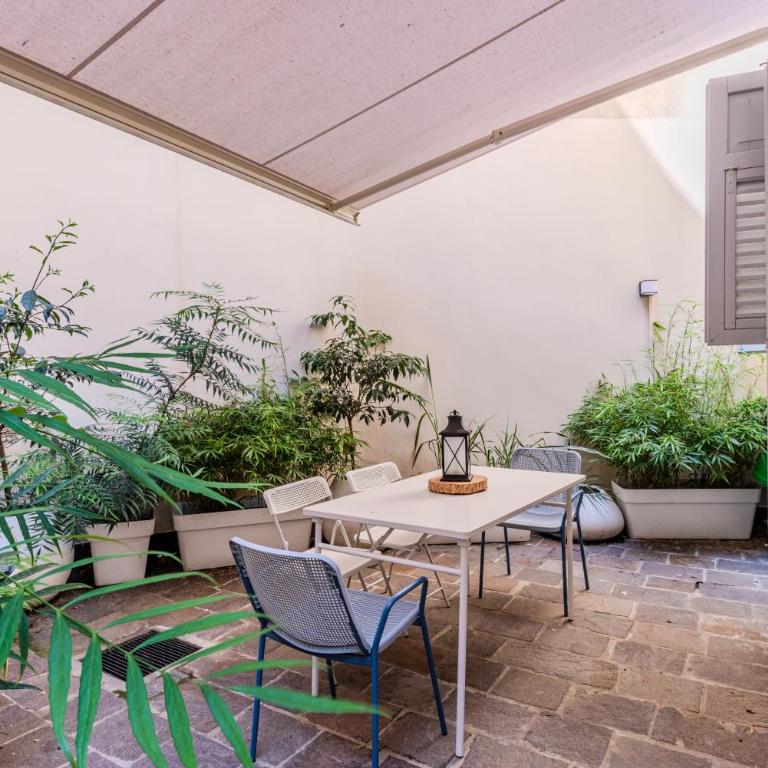 Patio Oliari - Appartamento con 1 Camera da Letto - 1