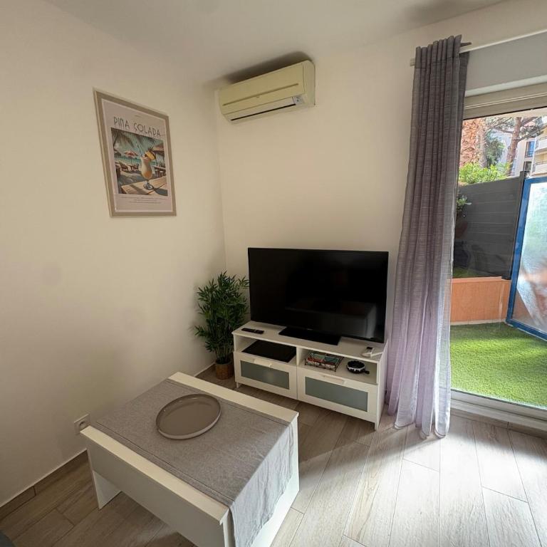 Joli T2 à Port Fréjus, plage et commerces à pied - Apartamento de 1 dormitorio - 9