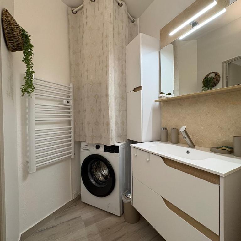 Joli T2 à Port Fréjus, plage et commerces à pied - Apartamento de 1 dormitorio - 12