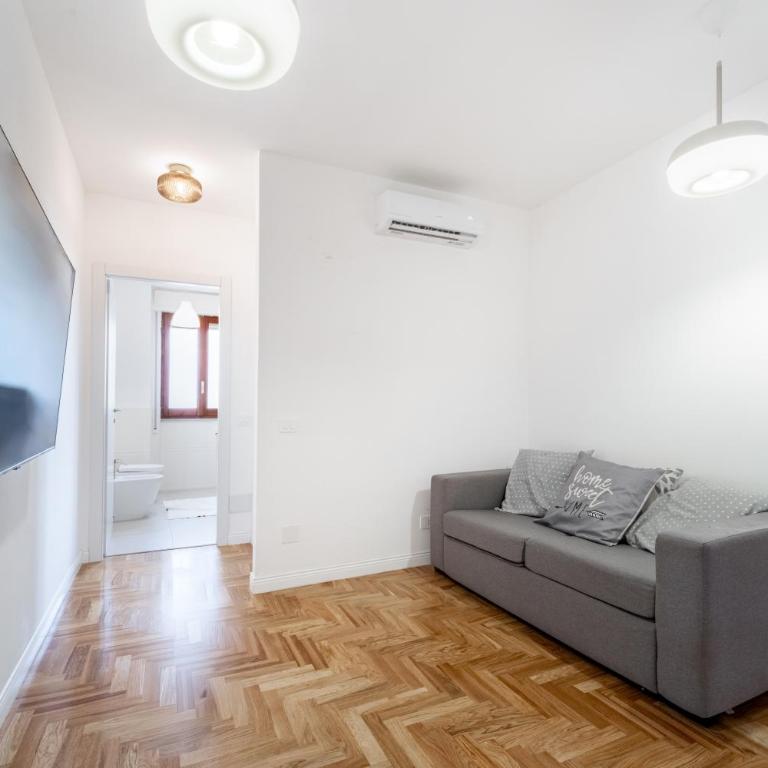Deluxe Suite Apartment - 2min sea + Balcone - Appartamento con 1 Camera da Letto - 19