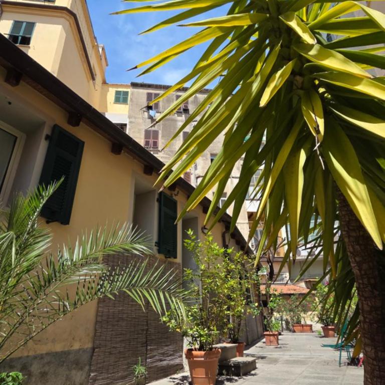 Boutique Hotel Novecento - Casa con giardino in città - 4