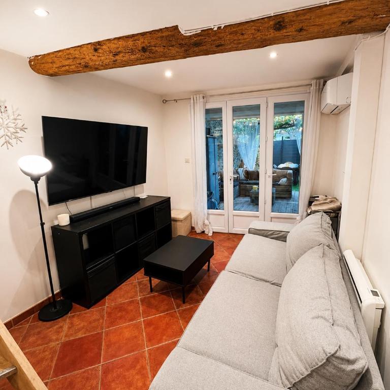 Appartement T3 avec jardin - Appartamento con 2 Camere da Letto - 5