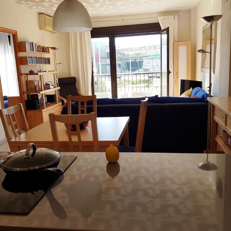 Toscamar Apartment - Moraira Centre - Three-Bedroom Premium Apartment with Balcony - 8