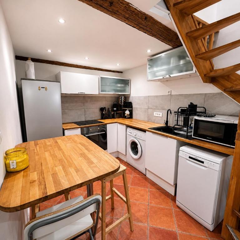 Appartement T3 avec jardin - Appartamento con 2 Camere da Letto - 3