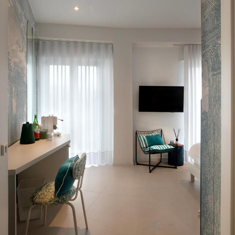 Residenza Farella - Appartamento Premium con 3 Camere da Letto e Balcone - 26