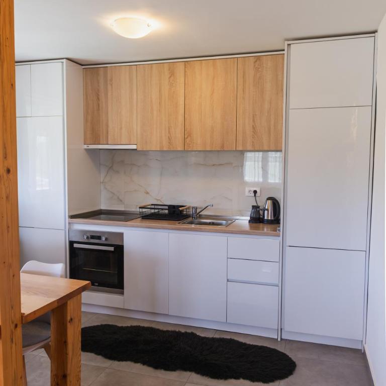 Apartments CENTER OF THE WORLD - Apartman sa 2 Spavaće Sobe - 18