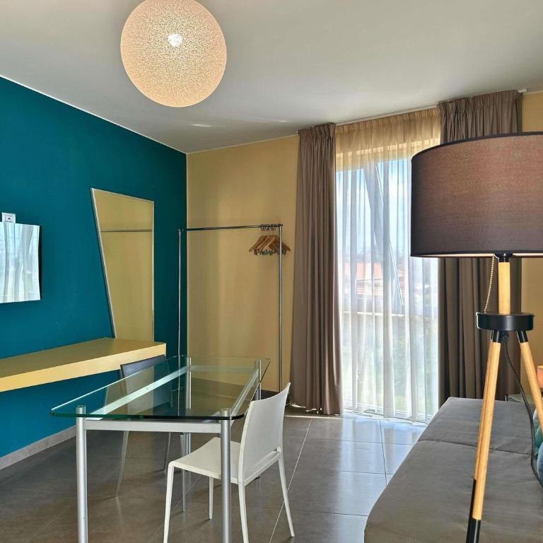 ibis Styles Catania Acireale - Suite Deluxe con 2 Letti Matrimoniali - 2