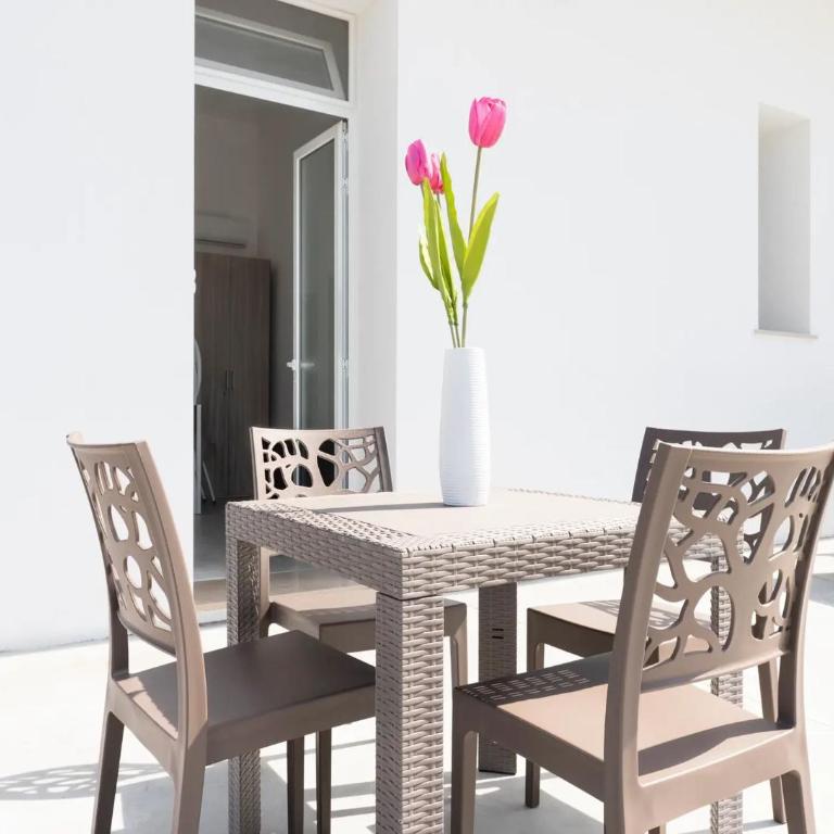 Monolocale Vela Nuovo con Wi-Fi, Clima e Giardino a Torre Lapillo - Vacation Home - 12