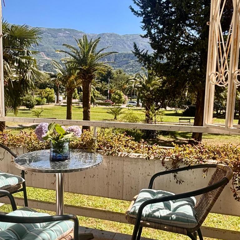 Two Bedroom Apartment near Slovenska Beach - Two-Bedroom Apartment - 1