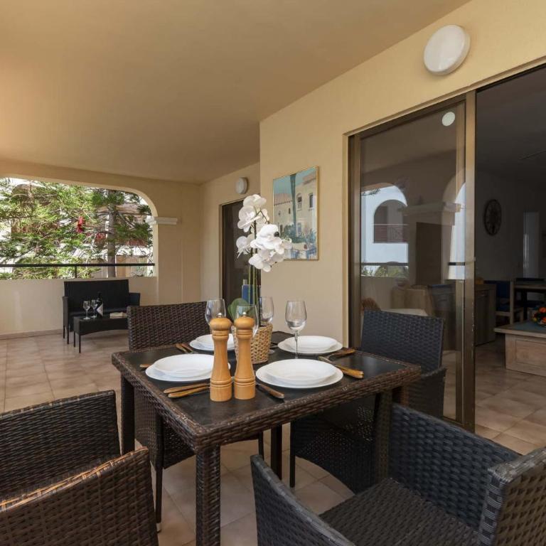 Castle Harbour 7 - Apartamento de 1 dormitorio - 17