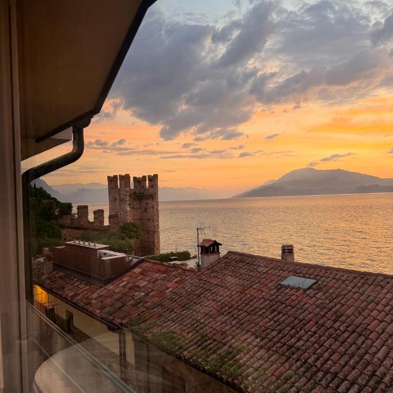 Boutique Casa Giulietta Sirmione - Suite con Vista Lago - 2