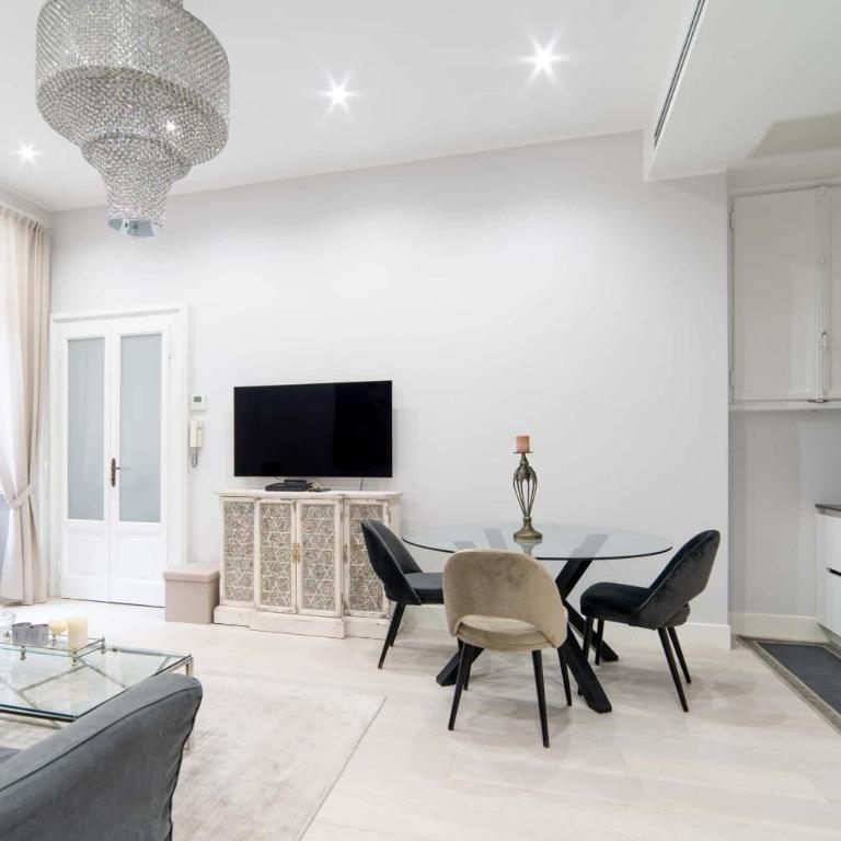 Premium 2BR modern apartment in Milan - Two-Bedroom Apartment - 2