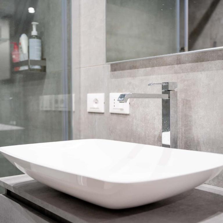 Premium 2BR modern apartment in Milan - Two-Bedroom Apartment - 21
