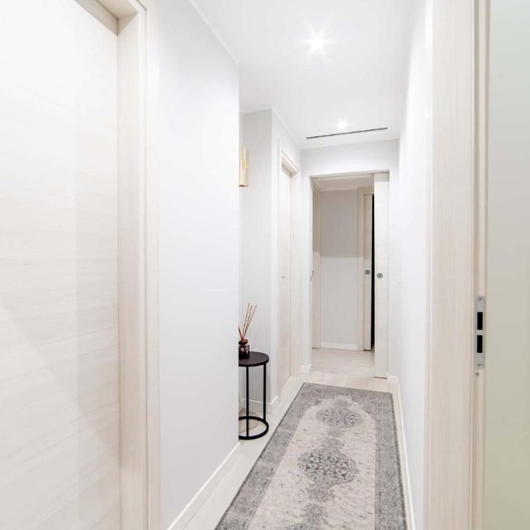 Premium 2BR modern apartment in Milan - Two-Bedroom Apartment - 28