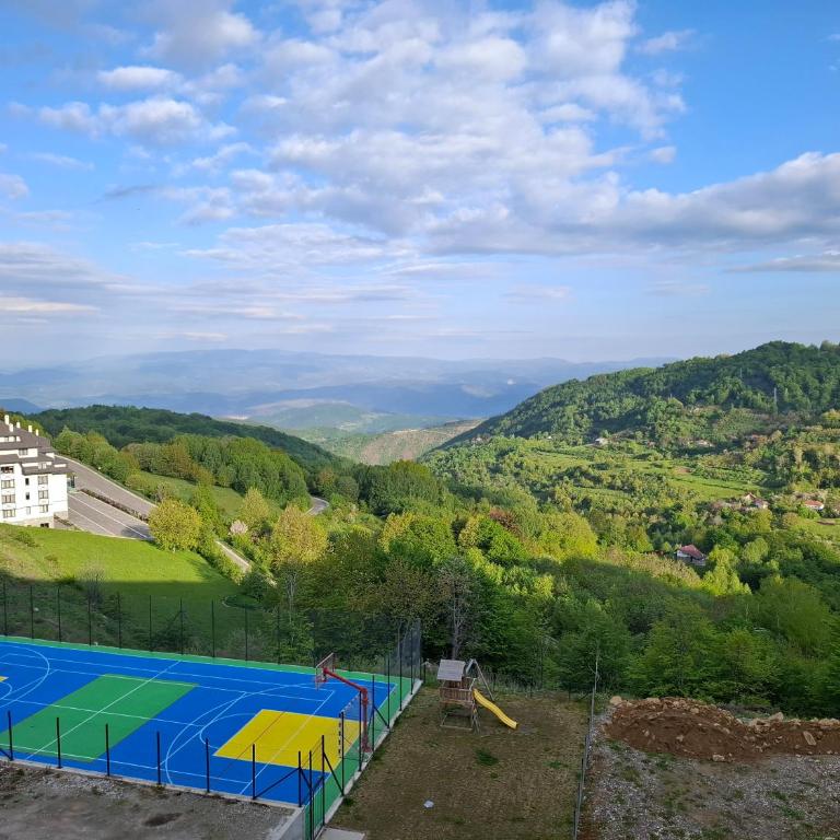 Milmari P - Studio 2-4 persons - Studio Apartment with Queen Bed - 2