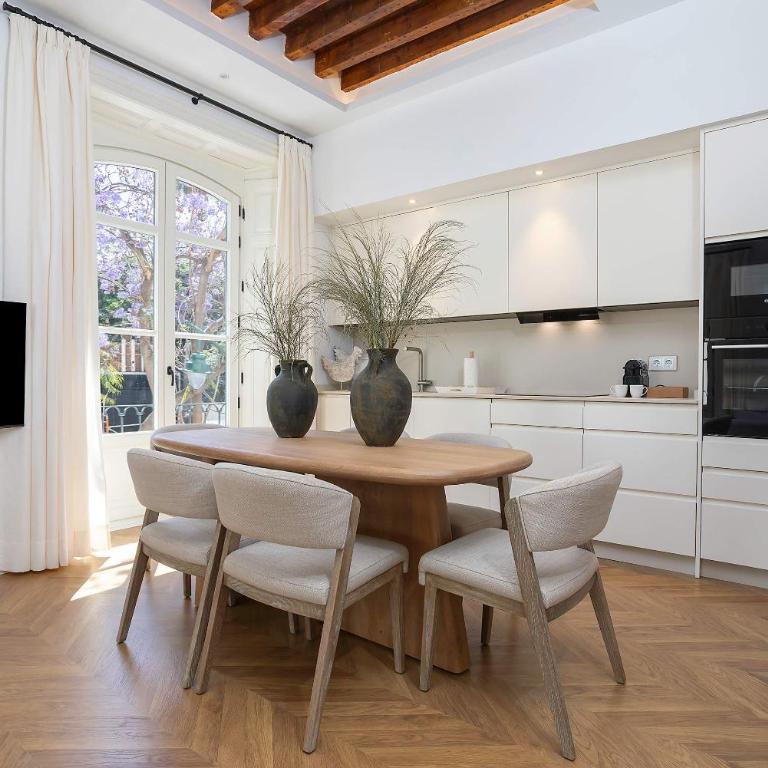 Genteel Home Plaza de la Marina - Apartamento Premium de 3 dormitorios con balcón - 6