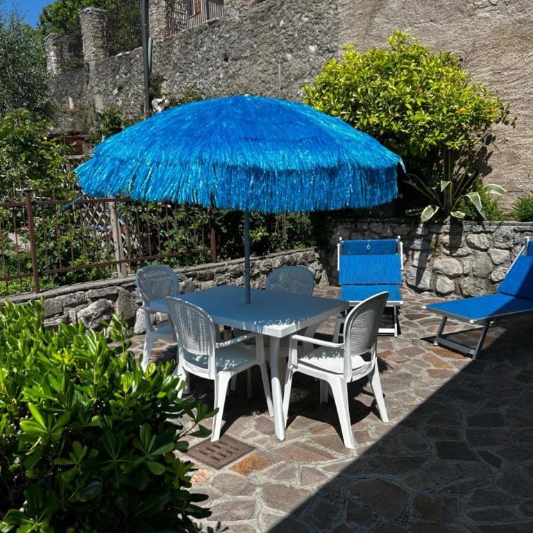 Residence Calap - Appartamento con Patio e Vista Lago - 3