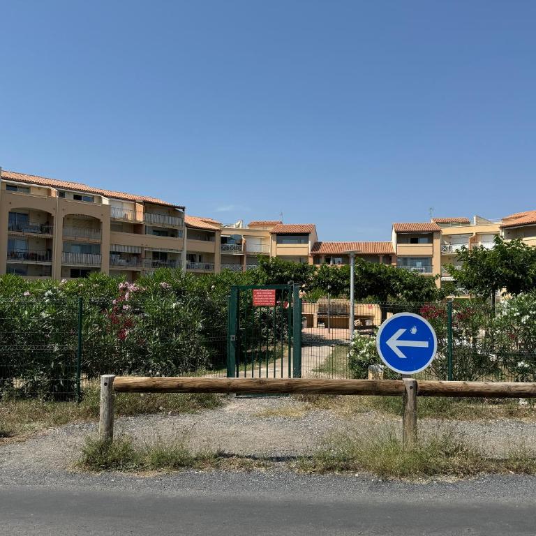 3 chambres vue mer piscine parking clim - Appartement 3 Chambres - 44