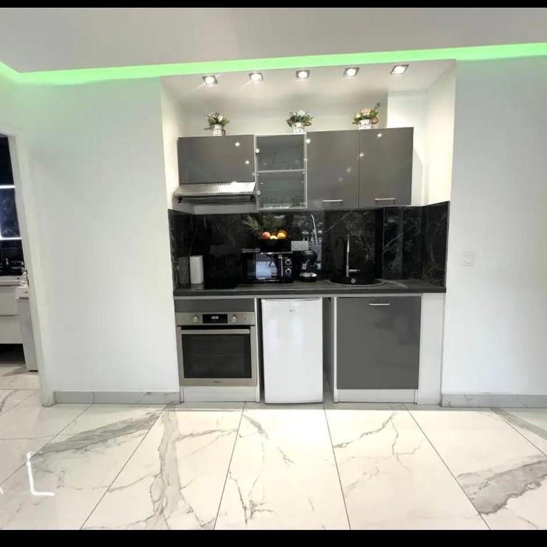 Appartement centre ville , trés belle terrasse - Apartamento con terraza - 9